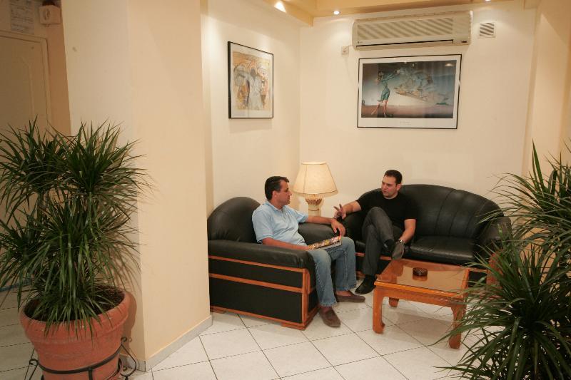Alma Hotel Атина Екстериор снимка