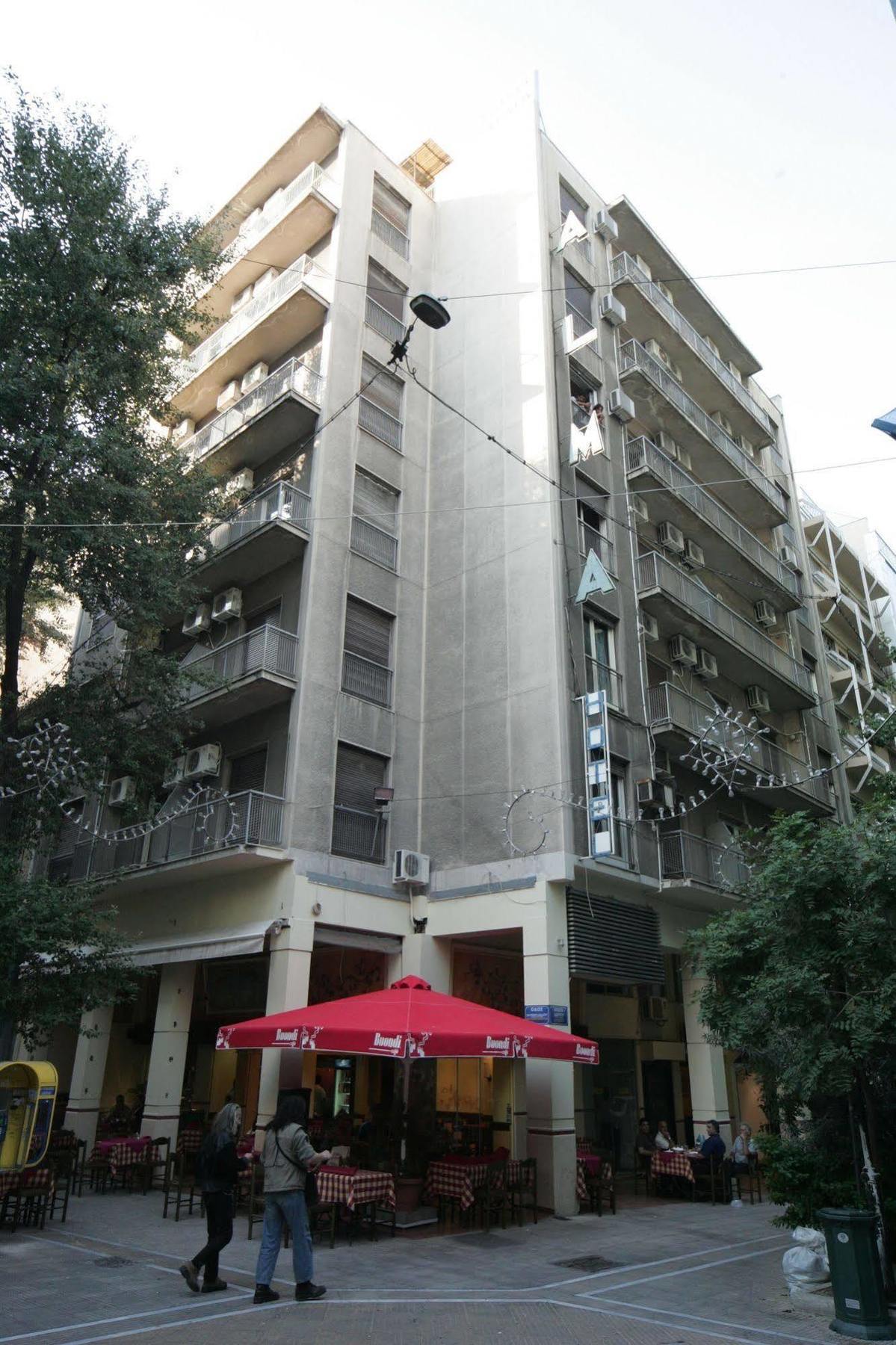 Alma Hotel Атина Екстериор снимка